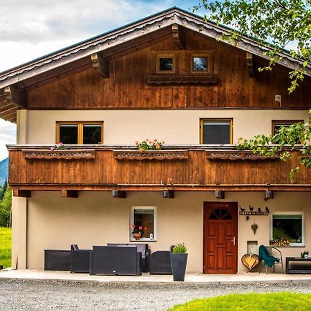 Mountain Lodge Neukirchen am Großvenediger Eksteriør bilde