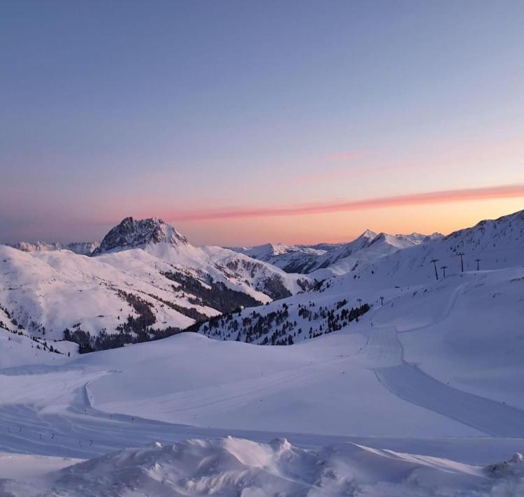 Mountain Lodge Neukirchen am Großvenediger Eksteriør bilde