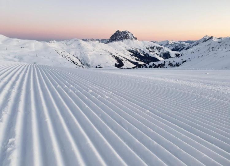 Mountain Lodge Neukirchen am Großvenediger Eksteriør bilde