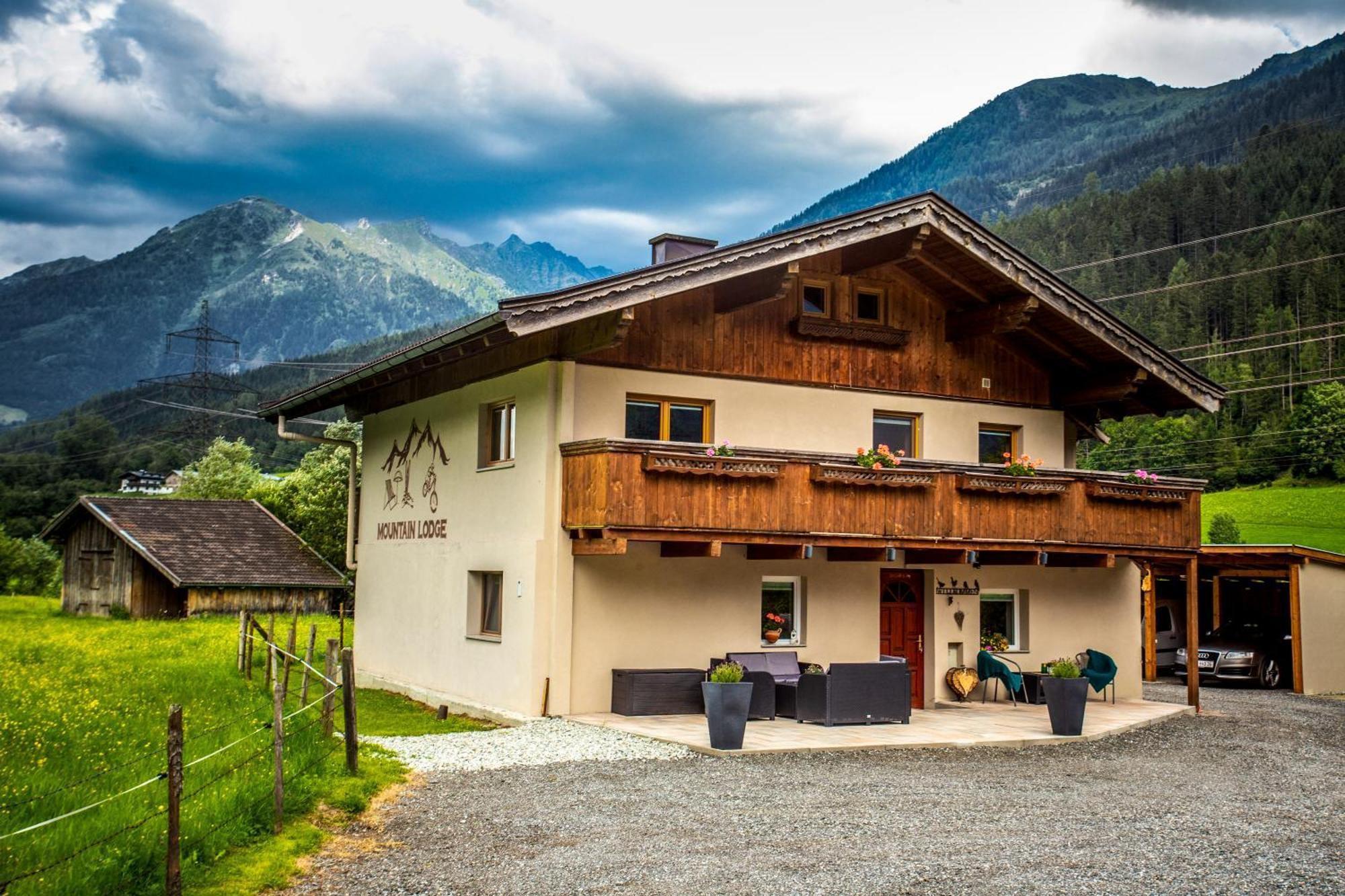Mountain Lodge Neukirchen am Großvenediger Eksteriør bilde